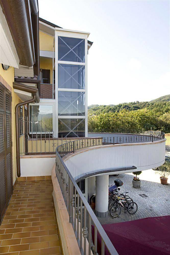 Park Hotel La Pineta Mulazzo Buitenkant foto